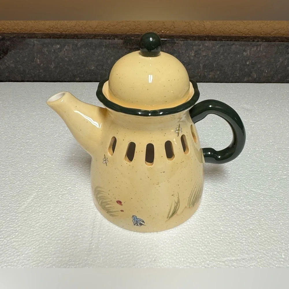 Vintage Home Interiors, Home Wildflower Breeze, Teapot Candle Cover/EXCELLENT